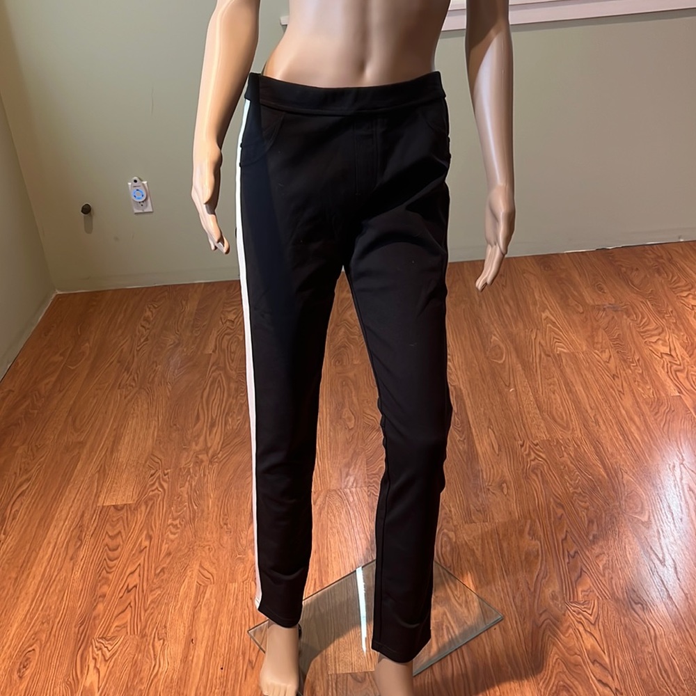 Sanctuary Clothing Black Legging With Cream Tuxedo Stripes Size L